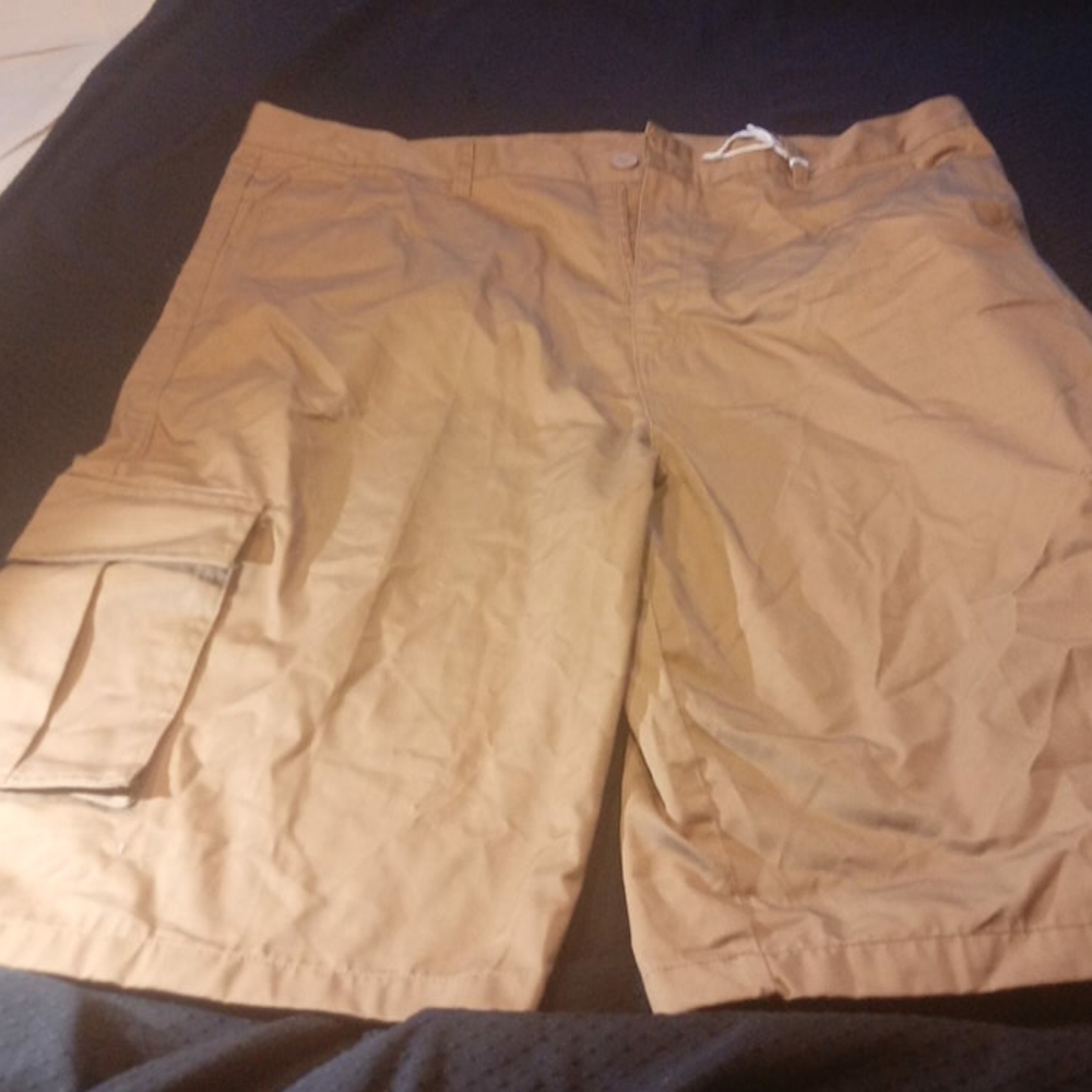 Red Ape shorts men's 42